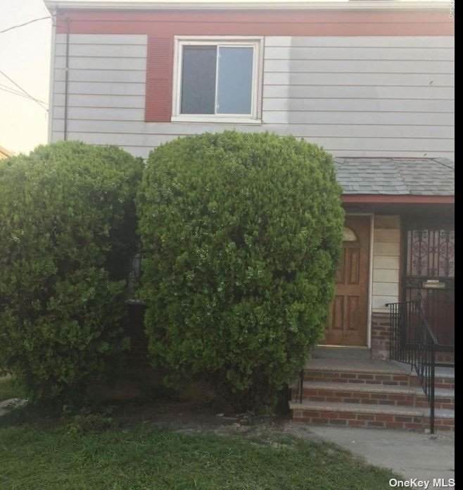 117-04 202nd Street - Photo 1