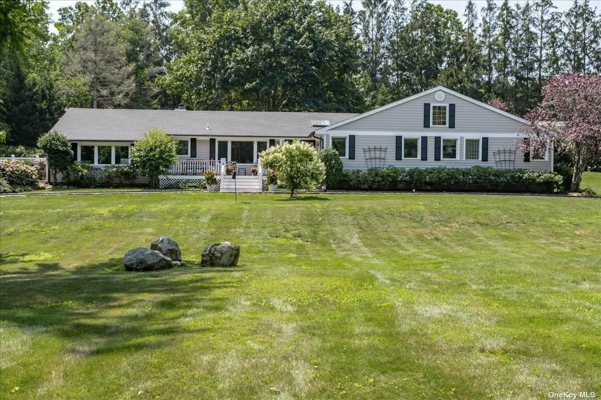 2100 Edge Ct - Photo 1