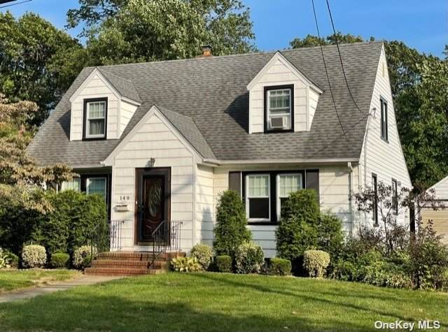 149 Corona Avenue - Photo 1