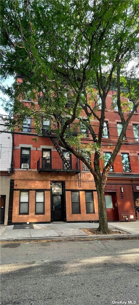 18-12 Astoria Boulevard - Photo 1