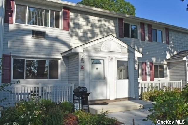 215 Terry Road - Photo 1