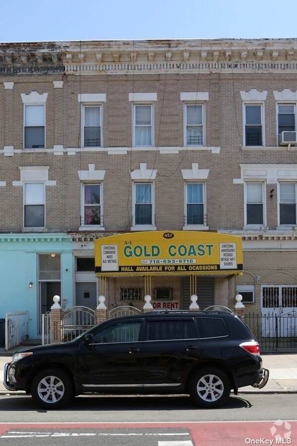 457 Rogers Avenue - Photo 1