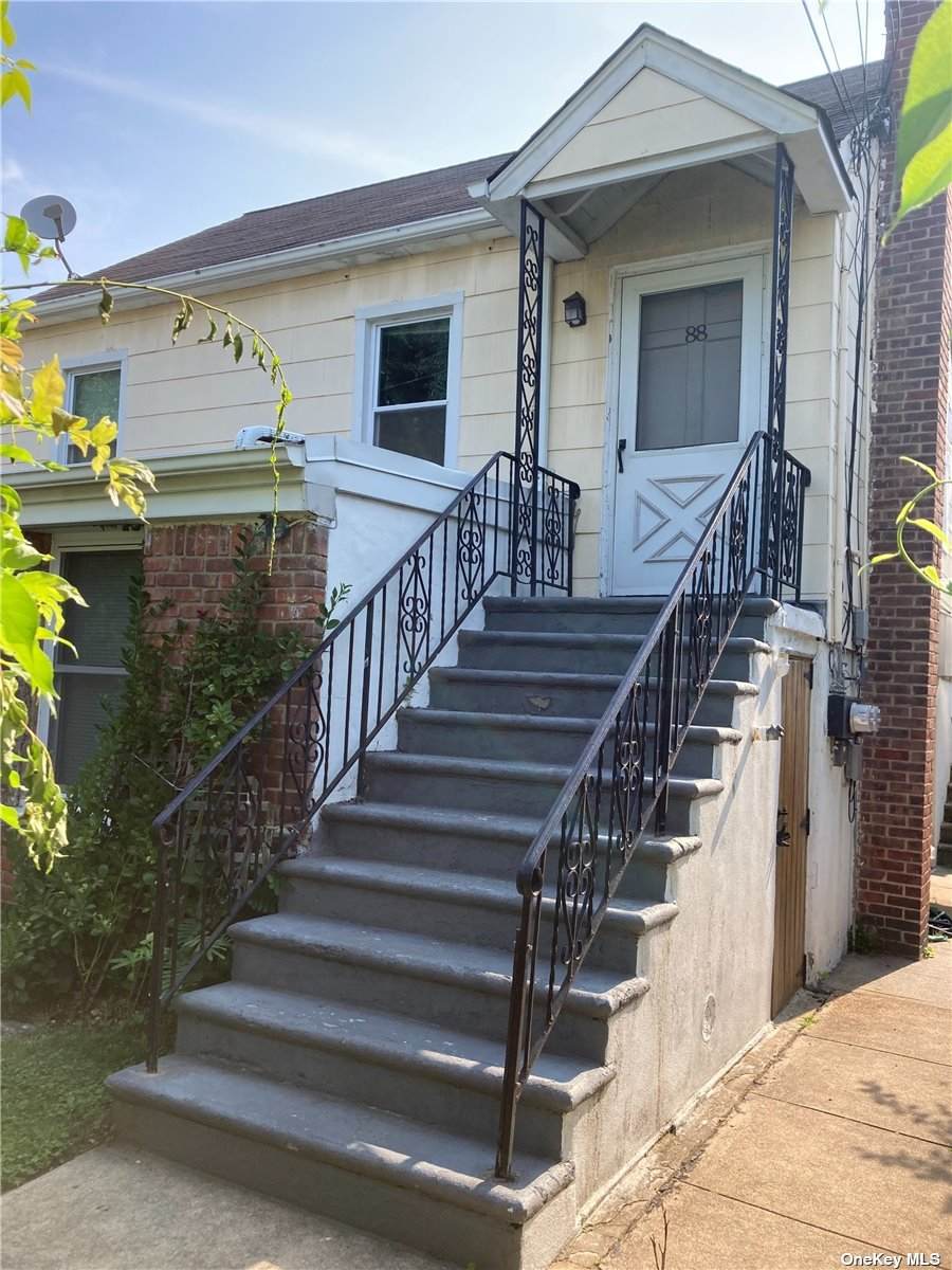88 Graywood Road - Photo 1