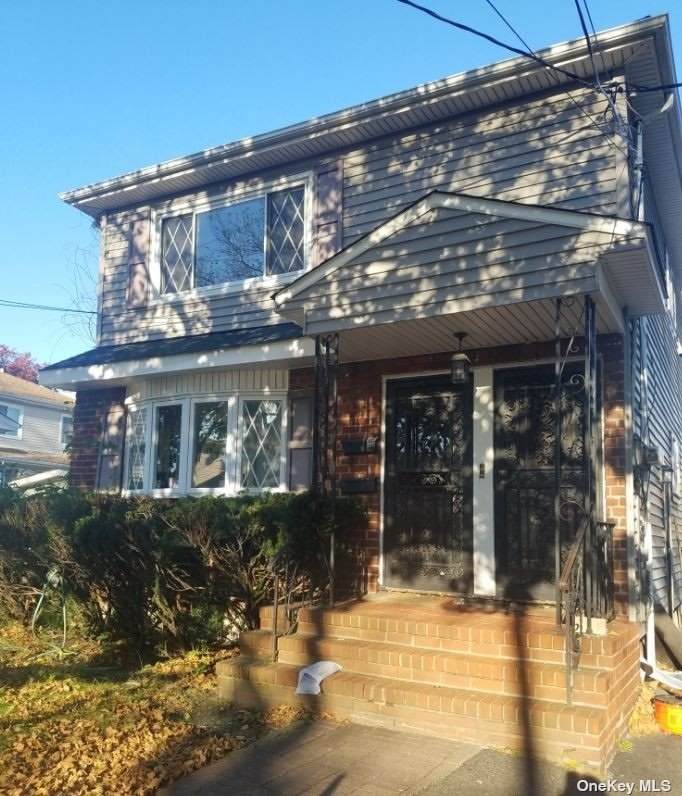 137-11 161 Street - Photo 1