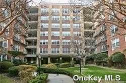 94-11 59 Avenue - Photo 1