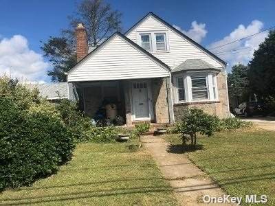 701 Spruce Court - Photo 1