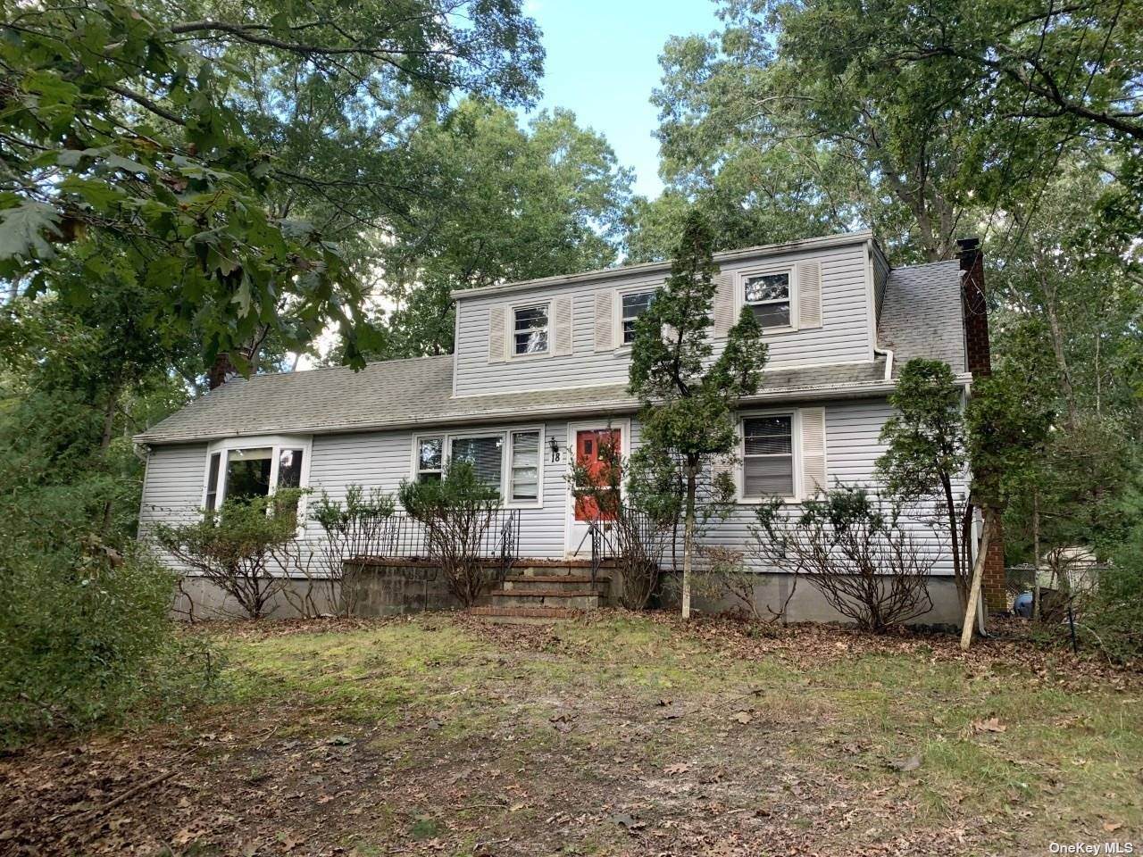 18 Medford Road - Photo 1