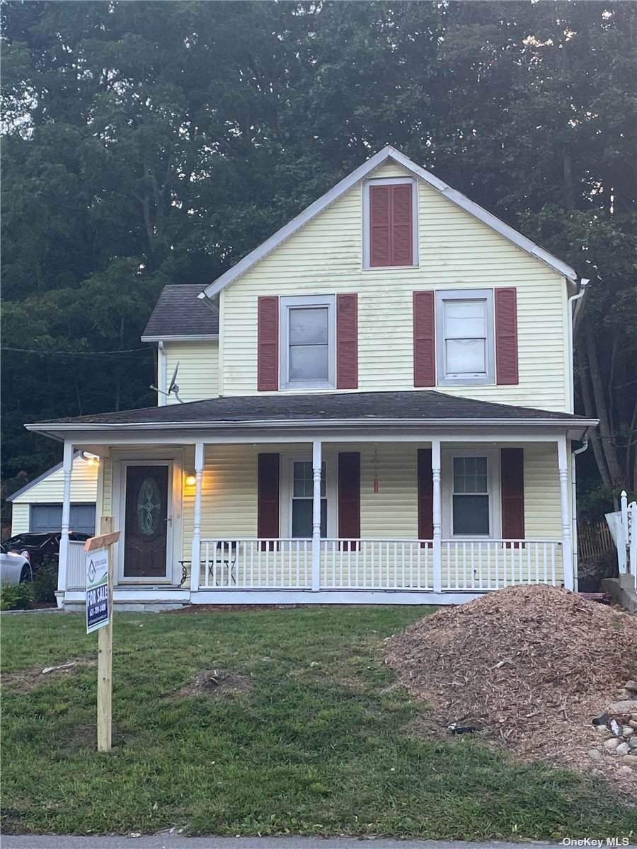 347 Woodbury Road - Photo 1