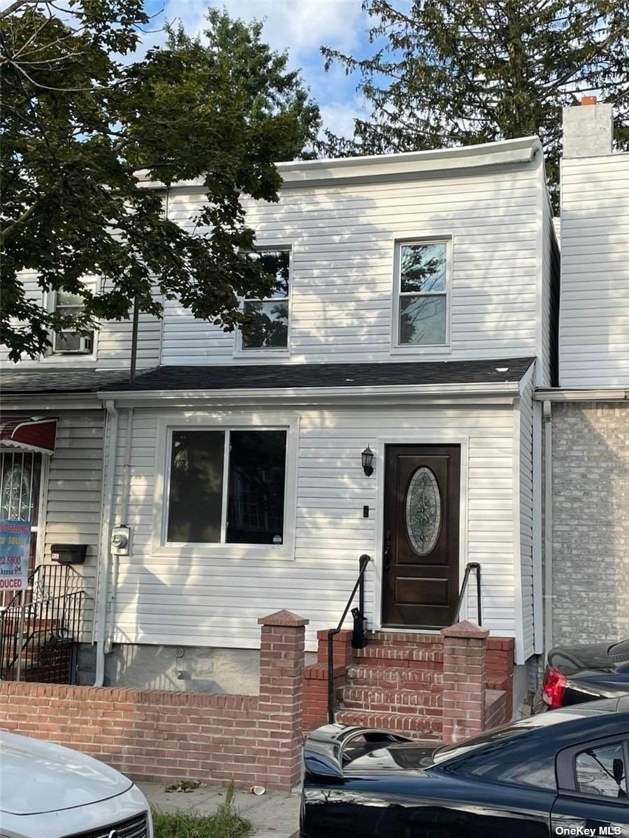 94-38 113 Street - Photo 1