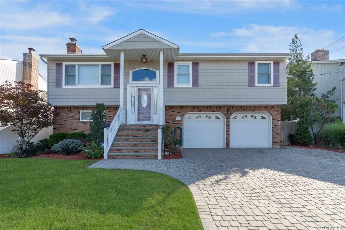 3275 Harbor Court - Photo 1