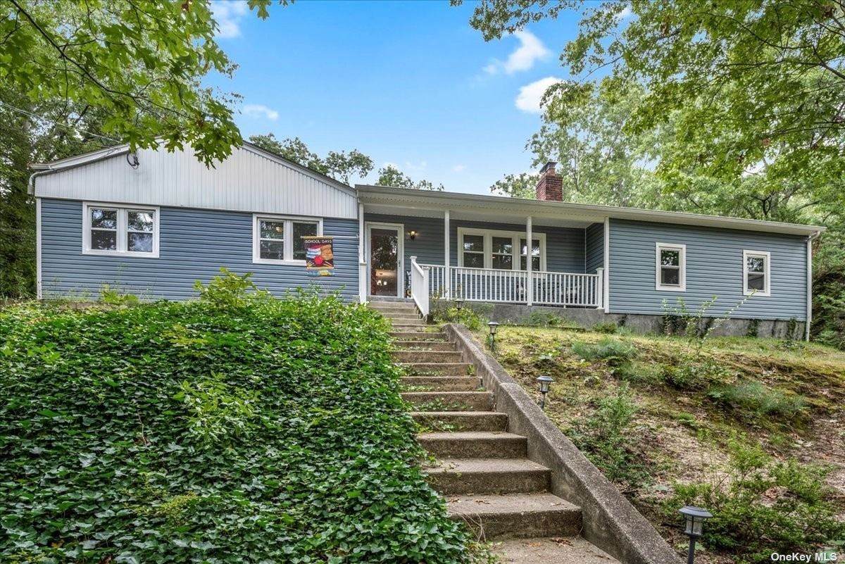 53 Mcarthur Lane - Photo 1