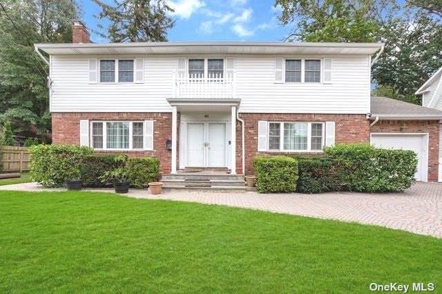 40 Bayview Avenue - Photo 1