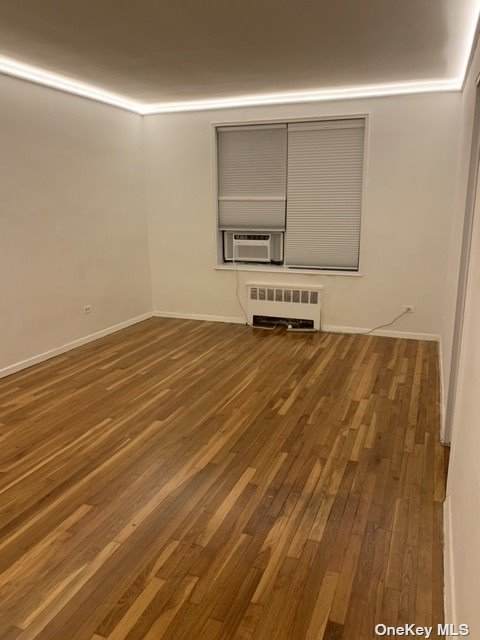 143-36 Barclay Avenue - Photo 1