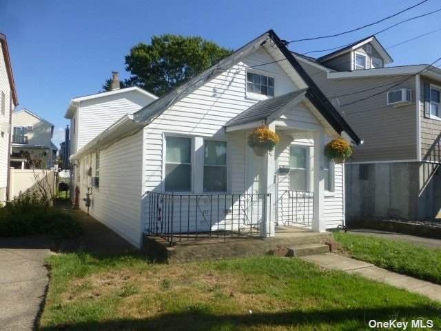 98 1st Avenue - Photo 1