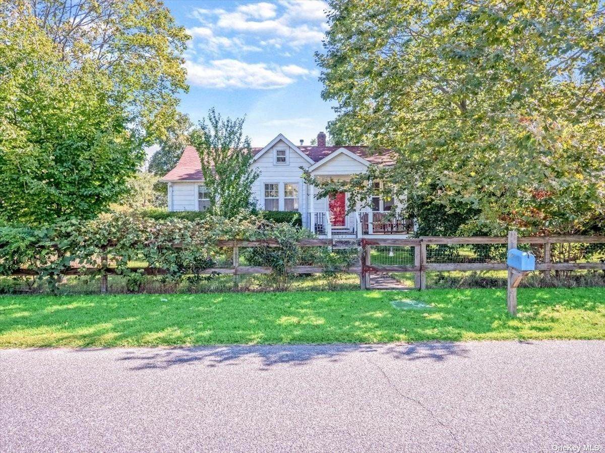 165 Huntington Drive - Photo 1