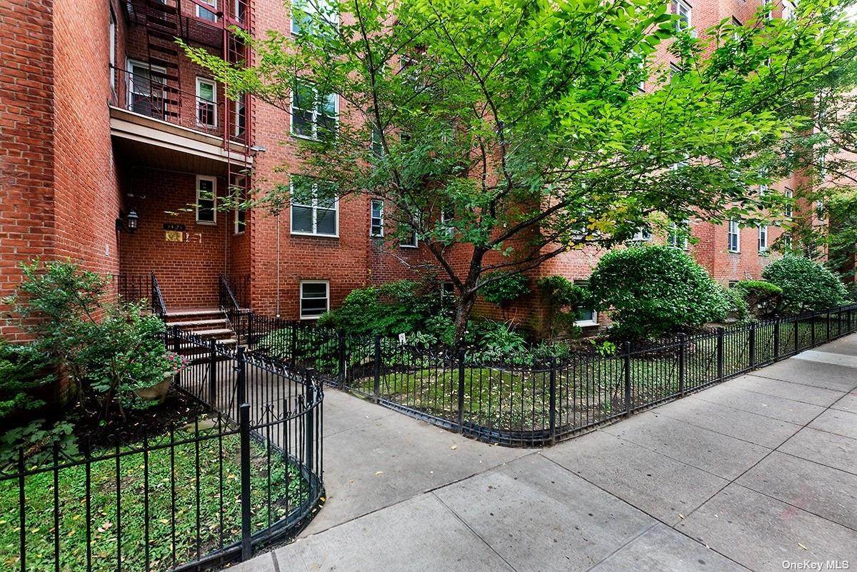 33-25 81st Street - Photo 1