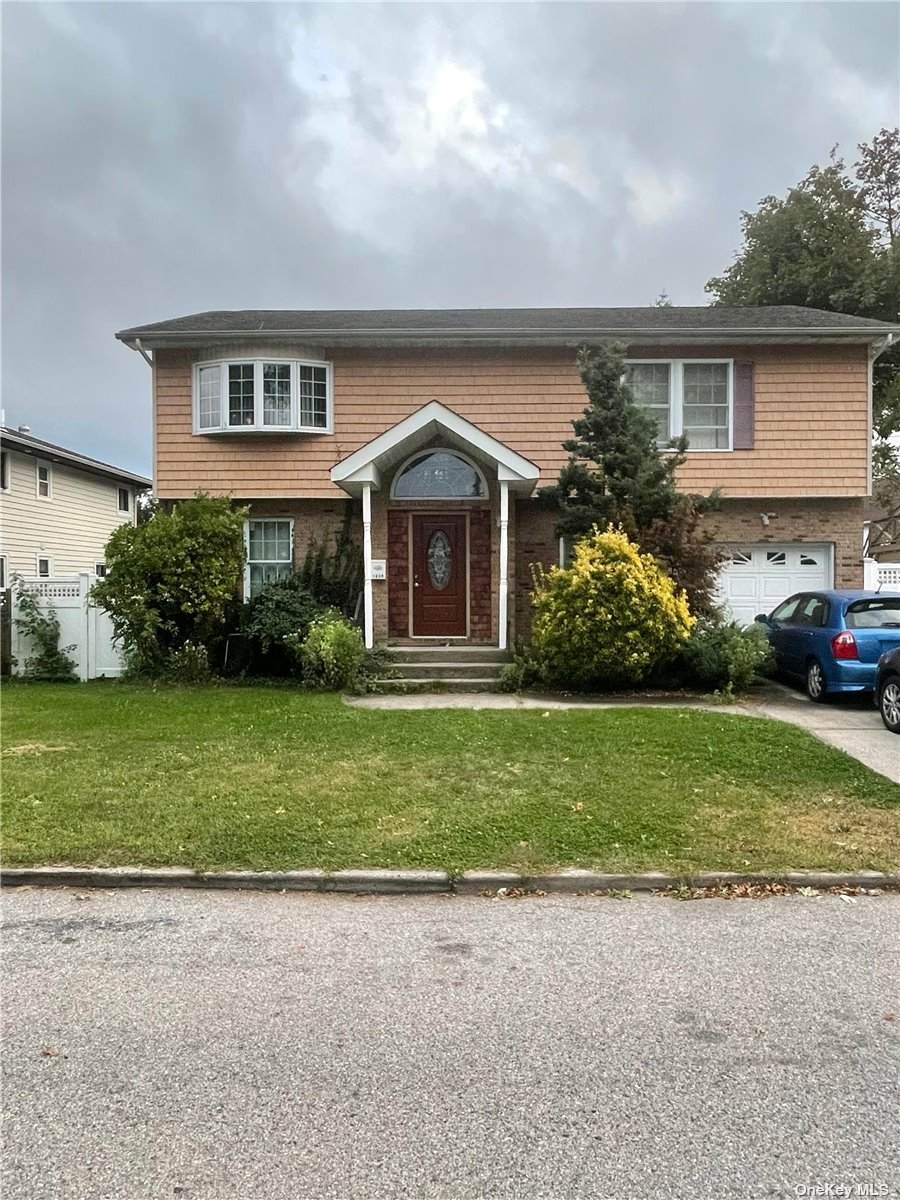 1030 Elizabeth Street - Photo 1