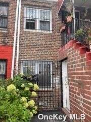 92-12 32 Avenue - Photo 1