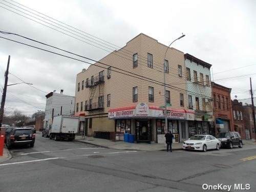 653 Liberty Avenue - Photo 1
