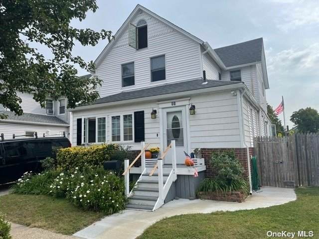 53 Van Cott Avenue - Photo 1