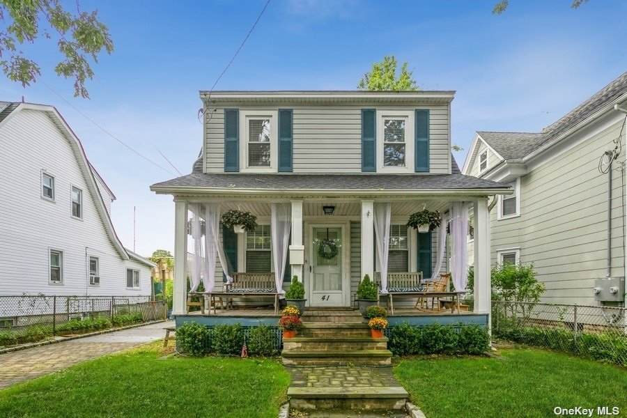 41 Hitchcock Avenue - Photo 1