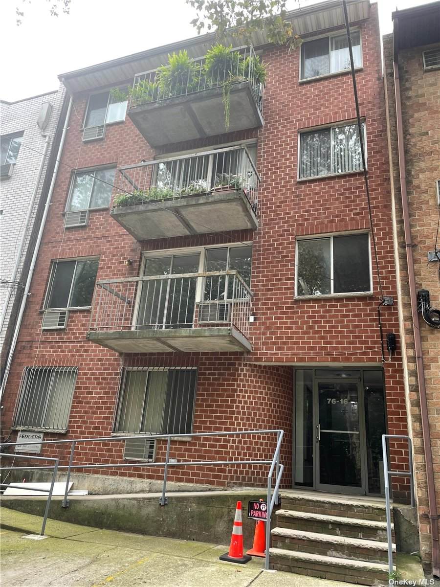 76-16 Grand Central Parkway - Photo 1
