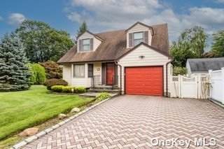 17 Dawes Avenue - Photo 1