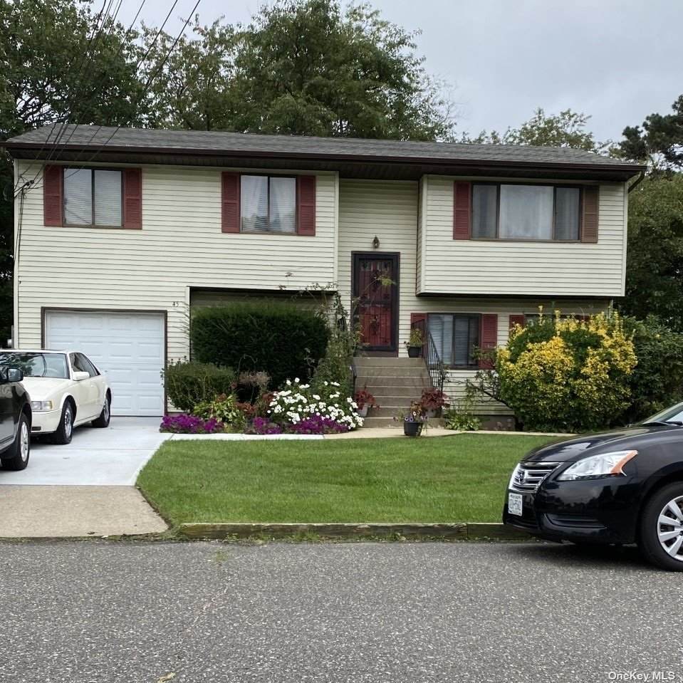 45 Scott Avenue - Photo 1