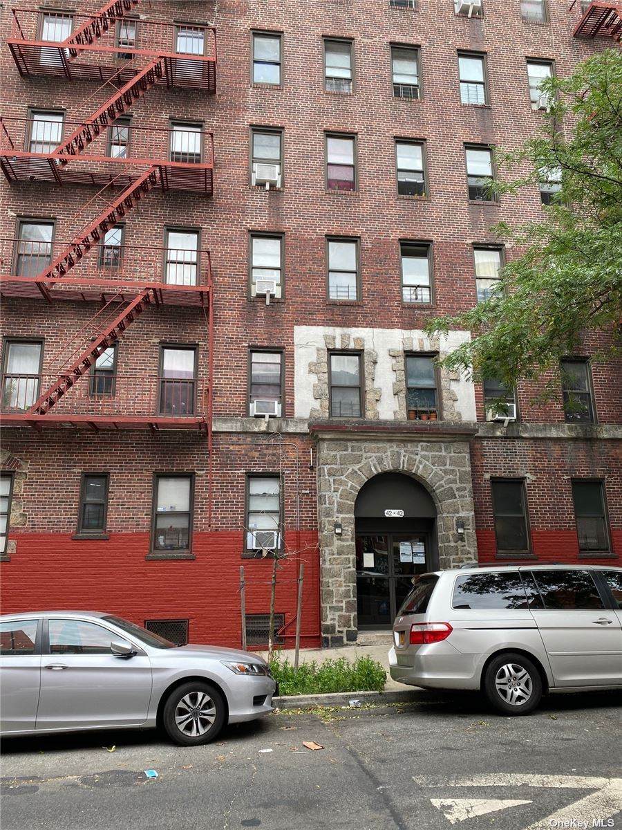42-42 Judge Street - Photo 1