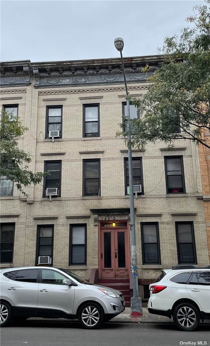 1666 Putnam Avenue - Photo 1