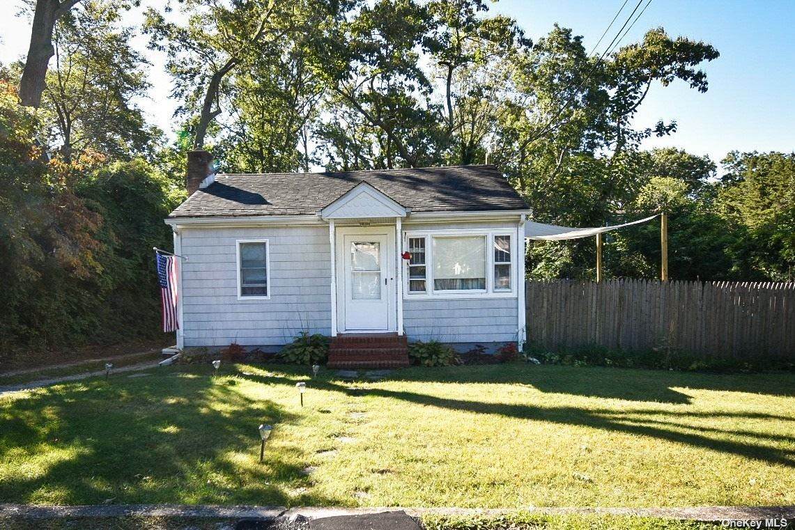 58 Brightwaters Drive - Photo 1