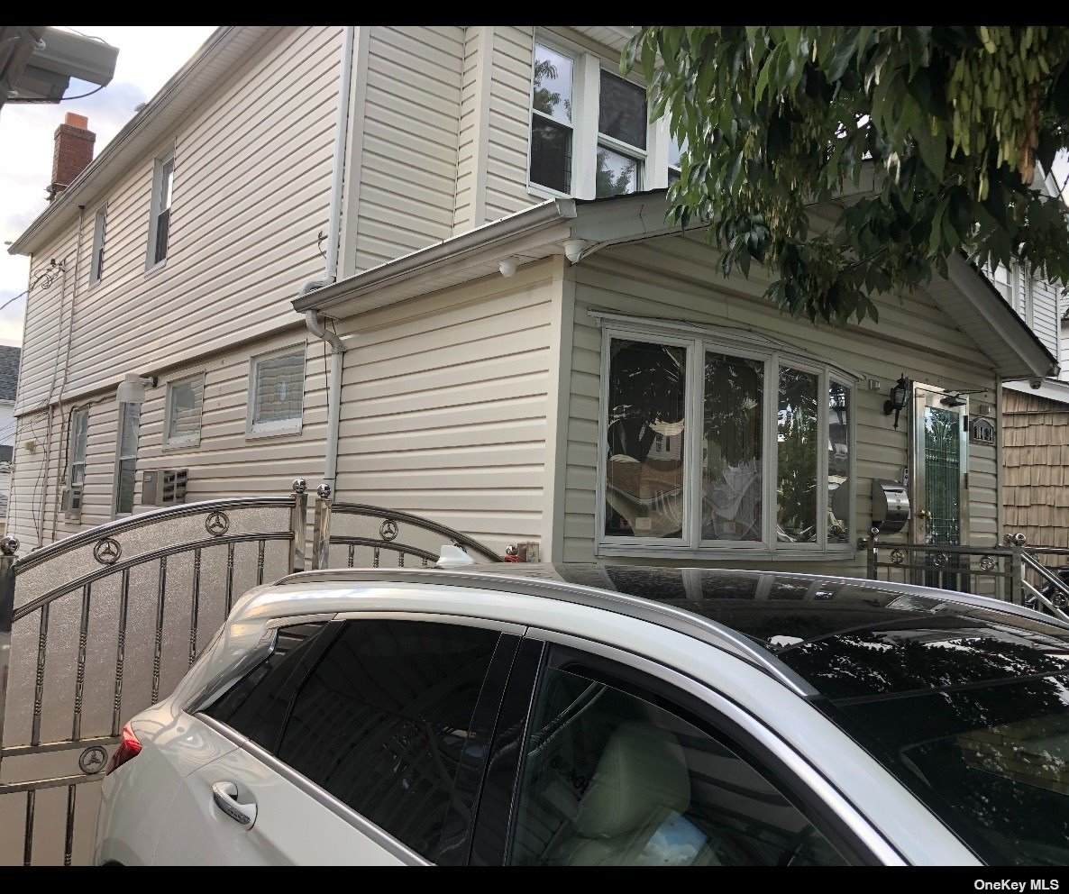104-34 112th Street - Photo 1