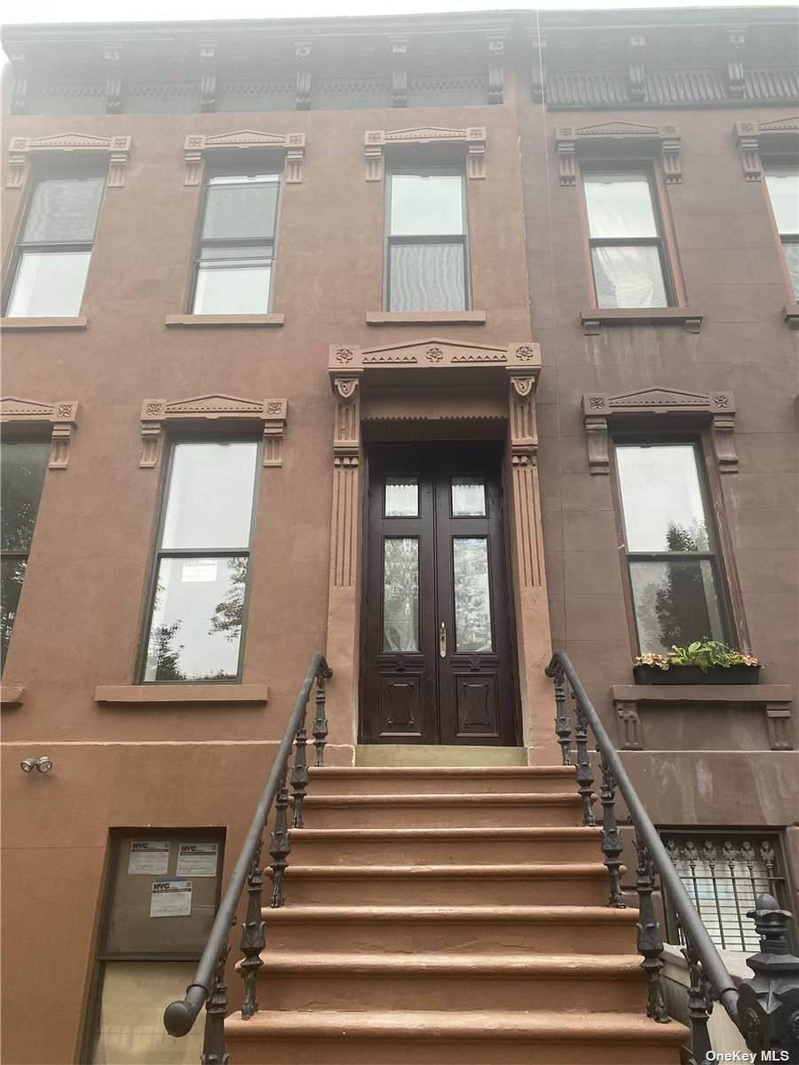 500 A Quincy Street - Photo 1