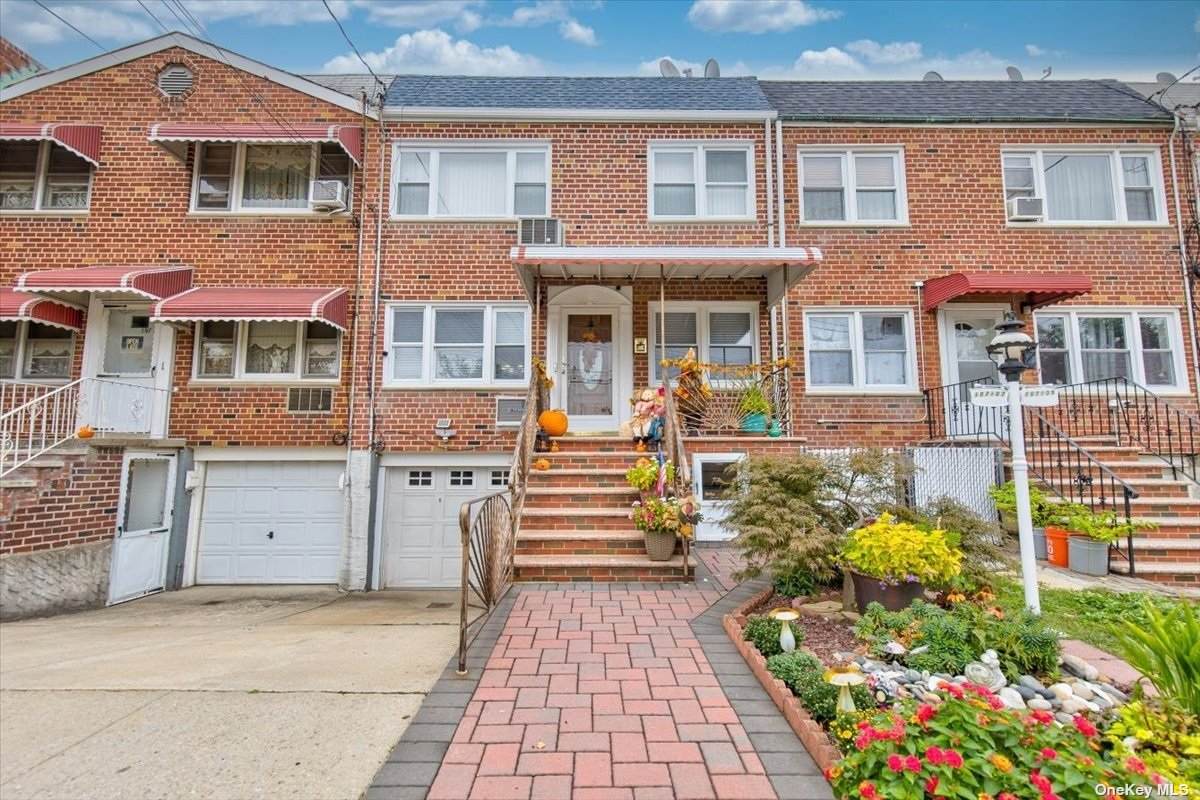 107-07 80th Street - Photo 1