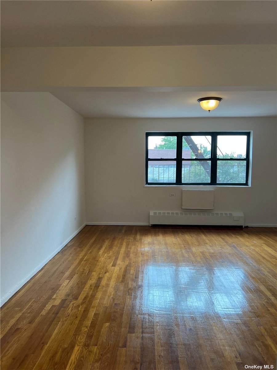 149-45 Northern Blvd - Photo 1