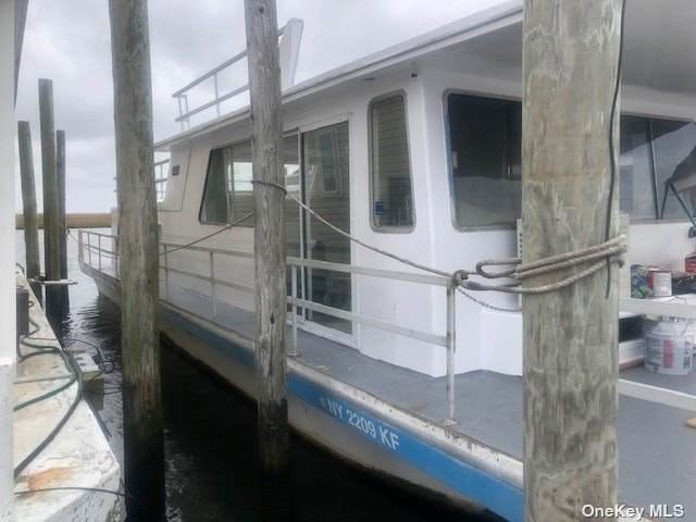 220 Shore Road - Photo 1