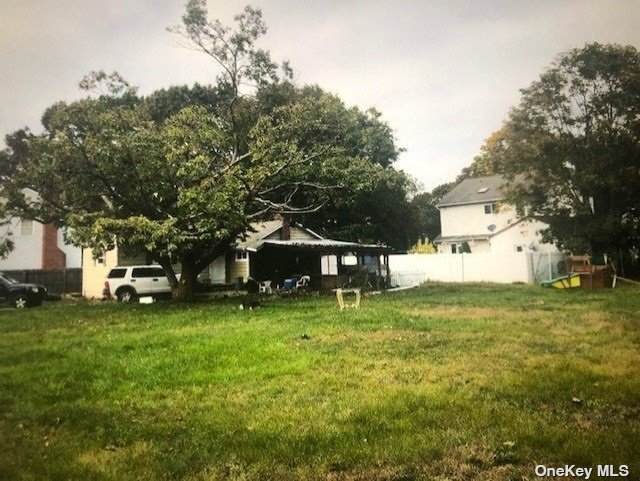 19 Richard Road - Photo 1