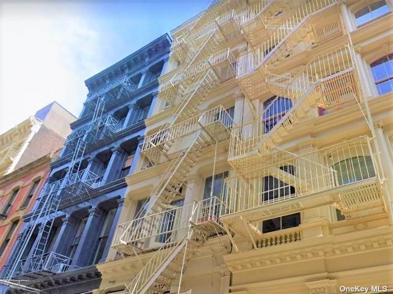 66 Greene Street - Photo 1
