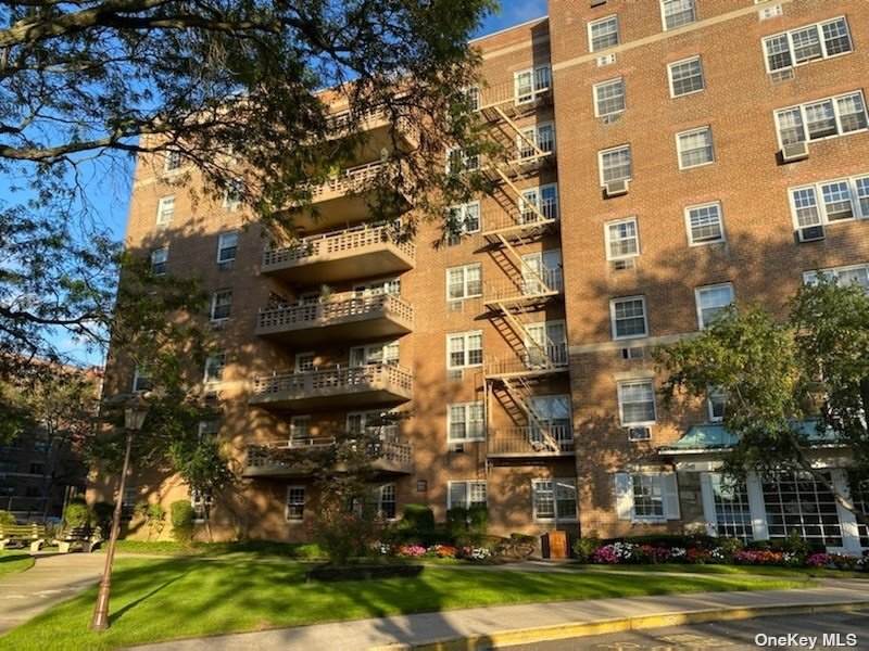 151-35 84th Street - Photo 1