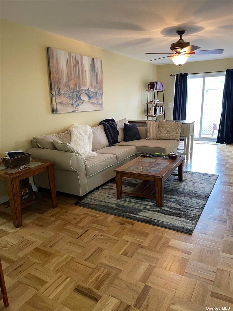 22 N Forest Avenue - Photo 1