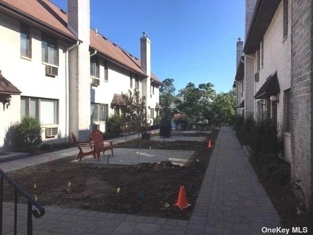 42 Sintsink Drive - Photo 1