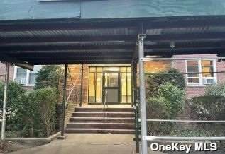 42-40 Bowne Street - Photo 1