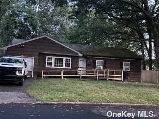 28 Oakdale Street - Photo 1