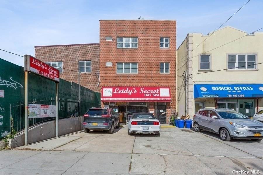 78-15 Metropolitan Avenue - Photo 1