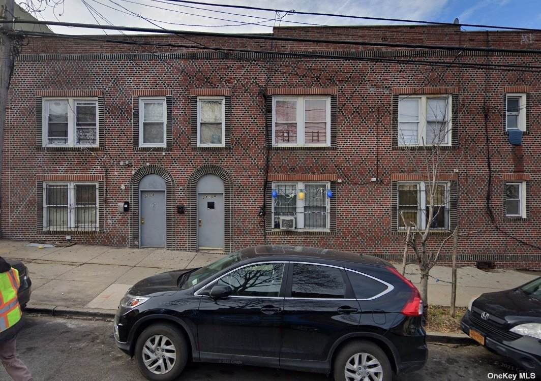32-06 100th Street - Photo 1