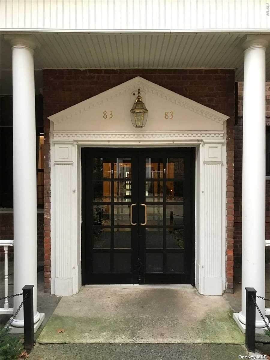 83-83 118 Street - Photo 1