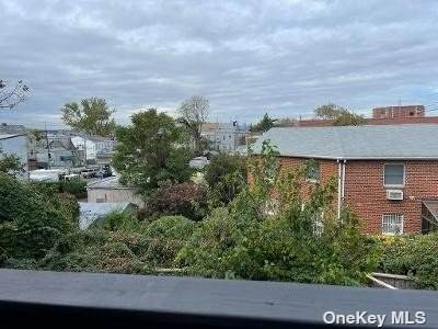 2238 123rd St - Photo 1