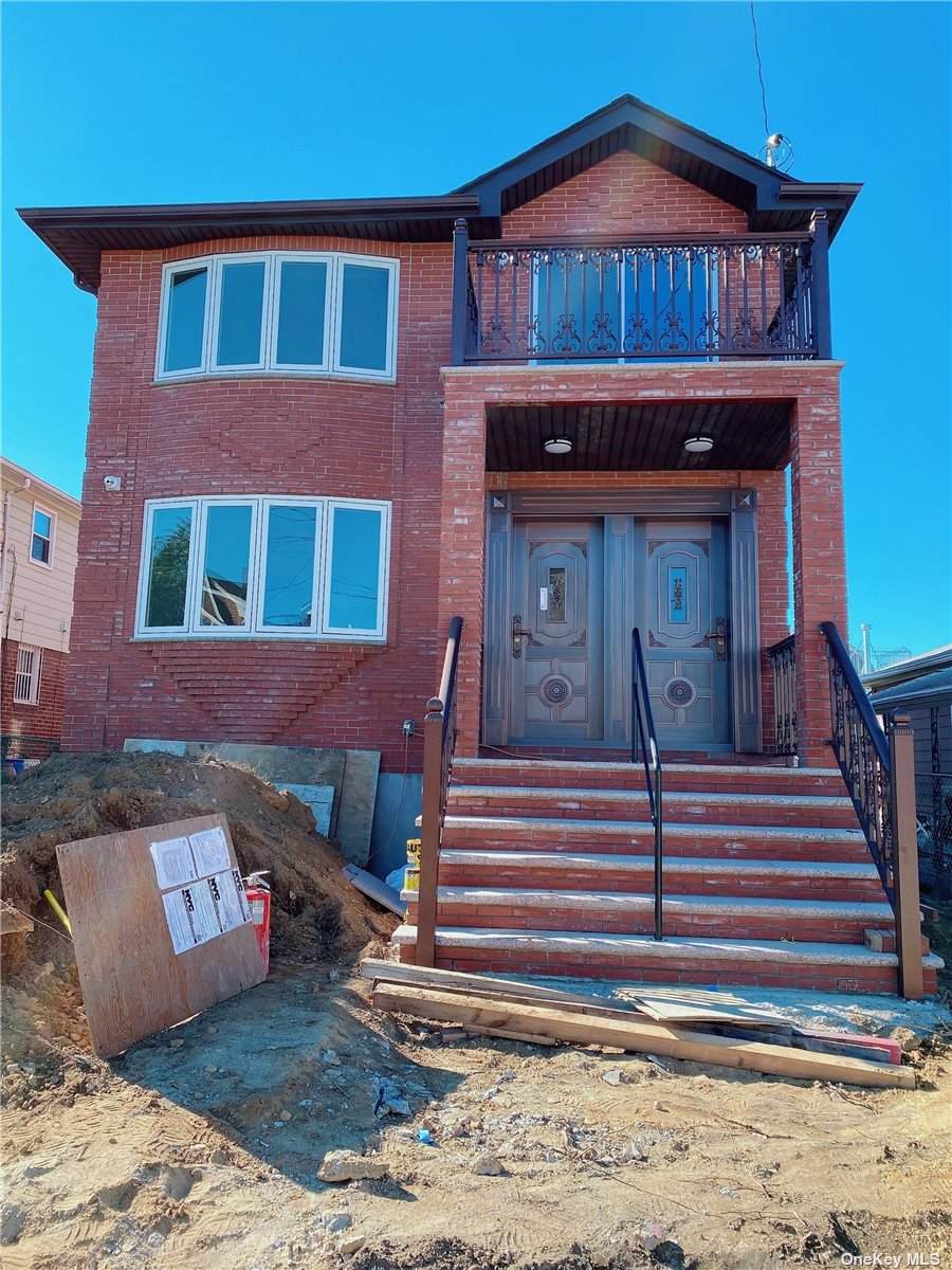 29-28 Gillmore Street - Photo 1
