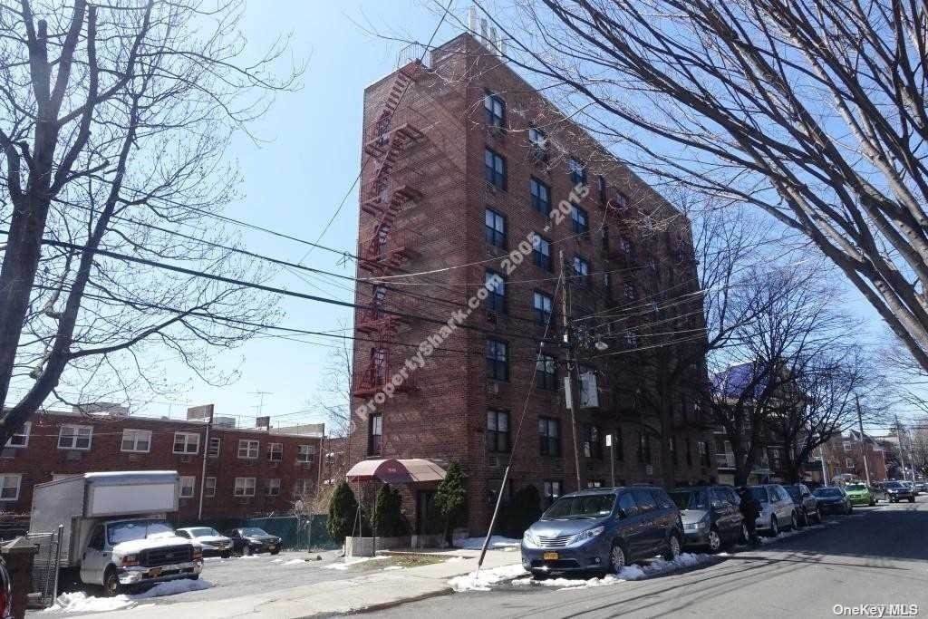78-06 46 Avenue - Photo 1