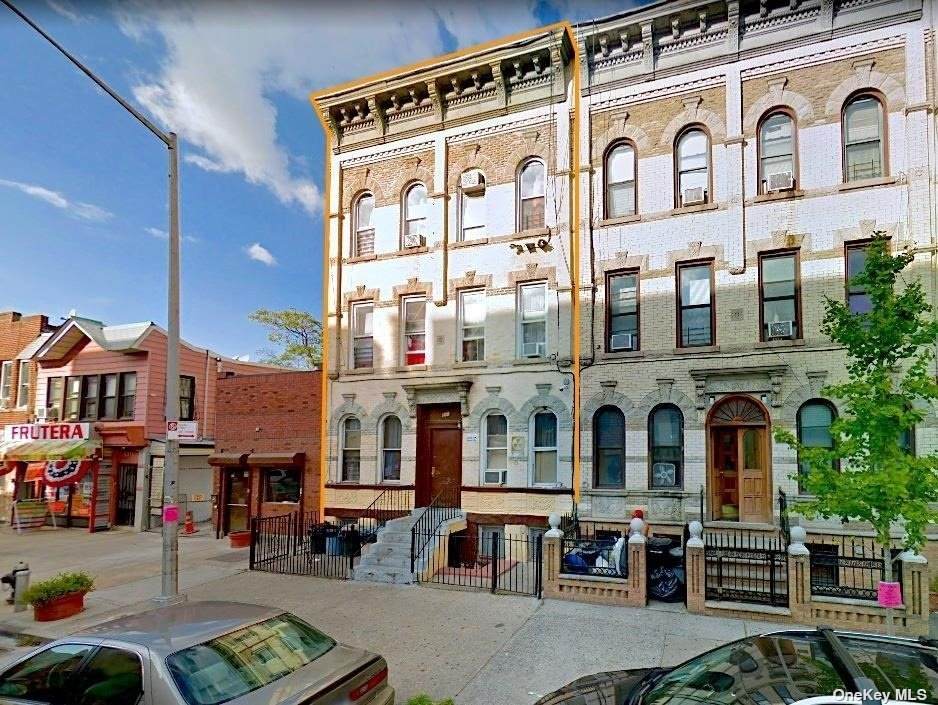 841 Knickerbocker Avenue - Photo 1